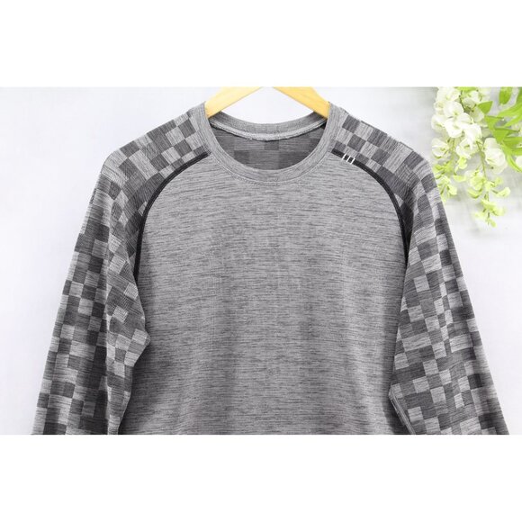 Lululemon Men's Metal Vent Tech Long Sleeve Slate / Black Sz M - Picture 3 of 9